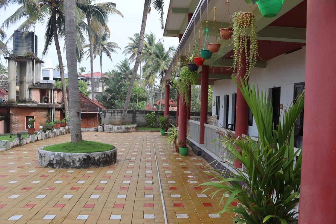 New Heaven Beach Resort Varkala Exterior photo